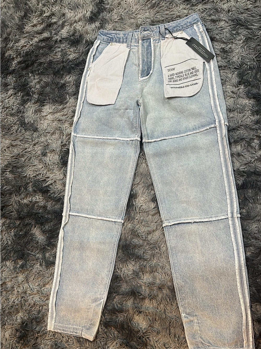 Maniere De Voir Light Wash Patchwork Denim Jeans with Contrast Pockets